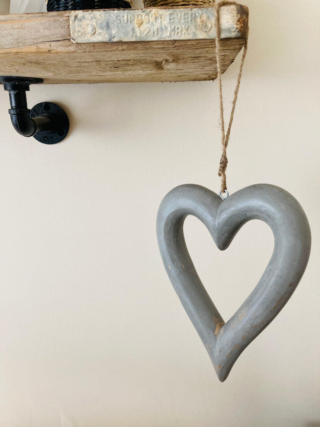 Chubby Wooden Heart - GREY