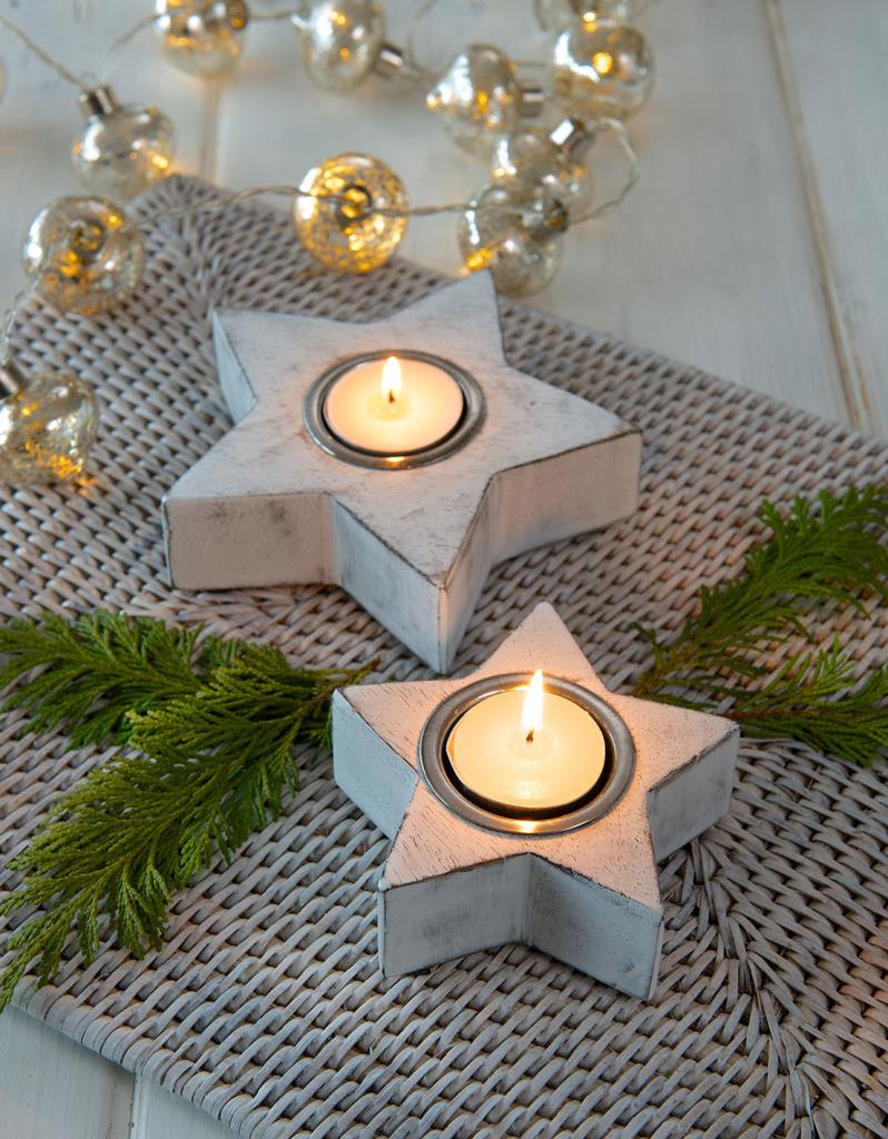 Wooden Star tea light holders ( white) - Set of 2