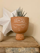 Terracotta Planter - Frida