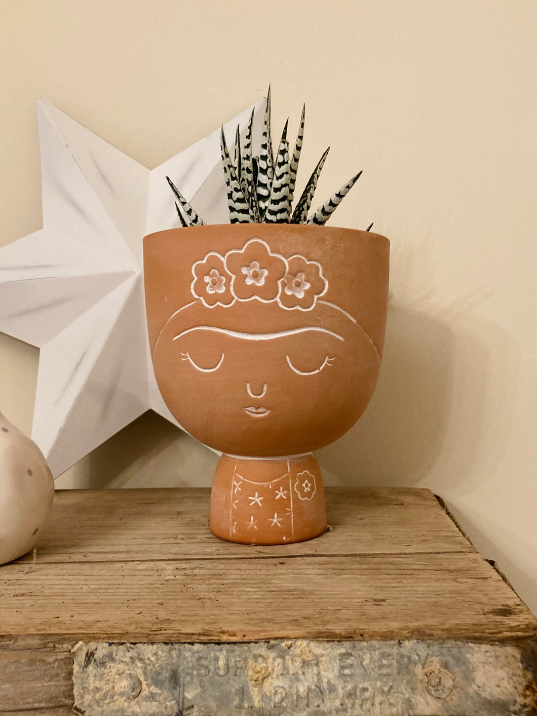 Terracotta Planter - Frida