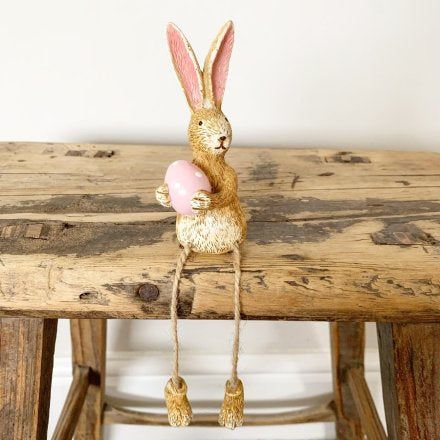 Sitting rabbit with Egg - Pink