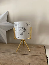 Leaves & Face Mini Planter with gold stand
